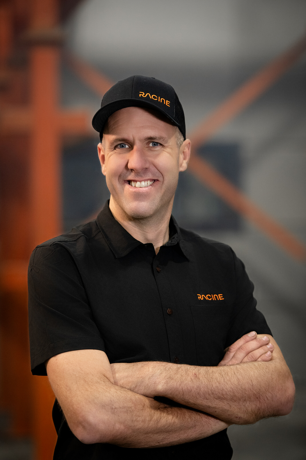 Photo portrait de Yanick Racine propriétaire et entrepreneur en chauffage
