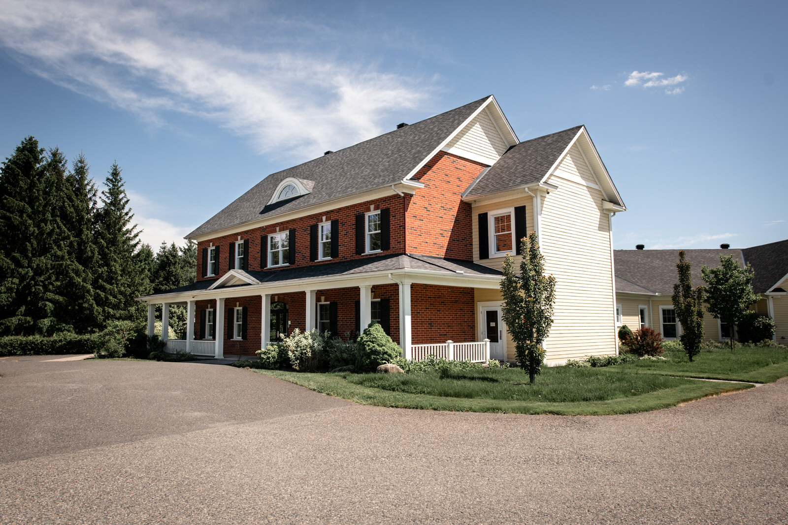 Photo de la bâtisse de la maison Au Diapason à Bromont