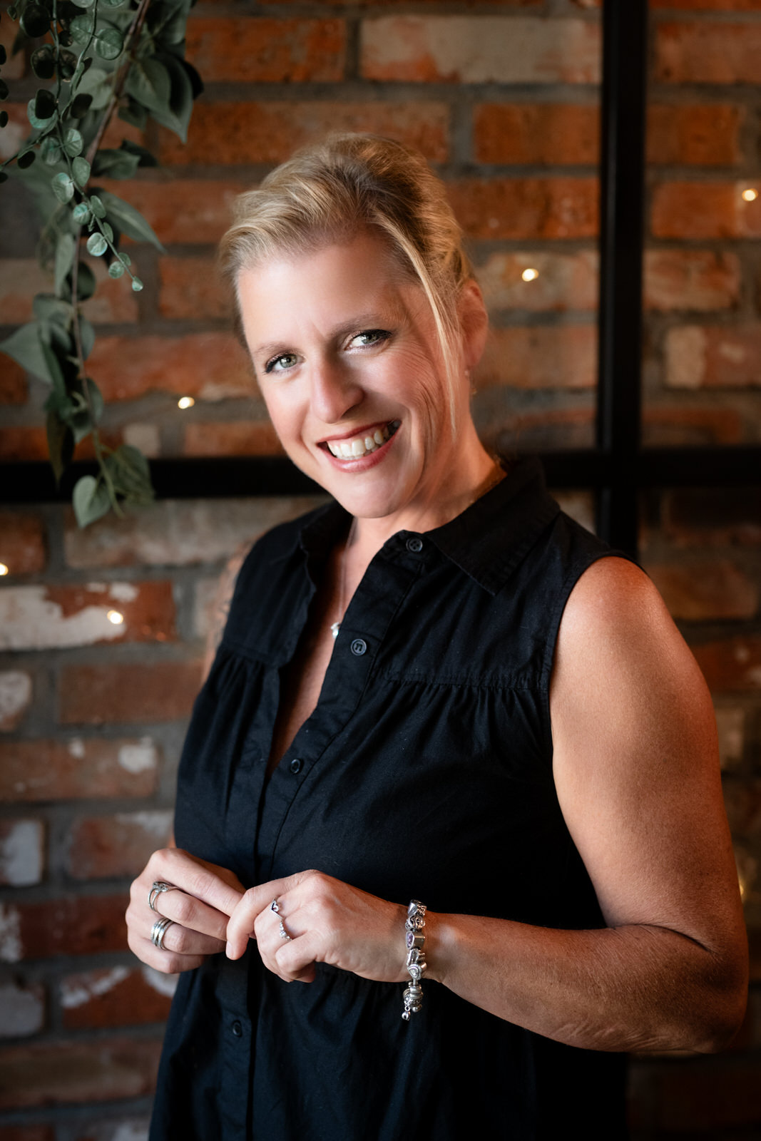 Photo portrait d'une entrepreneure en restauration